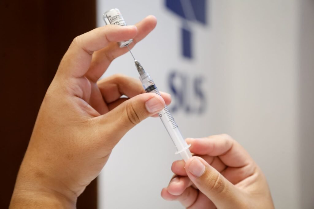 Rio estende vacinação contra meningite bacteriana para pessoas que tenham até 59 anos